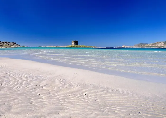 Fronte Mare Nel Cuore Di Стинтино